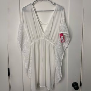 NWT - White swimsuit cover up with lace - Medium